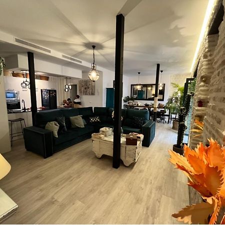 Casa Duque Compartida Familiar 1-Habitacion Con Bano Propio Севілья Екстер'єр фото