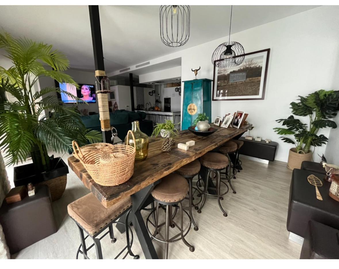 Casa Duque Compartida Familiar 1-Habitacion Con Bano Propio Севілья Екстер'єр фото