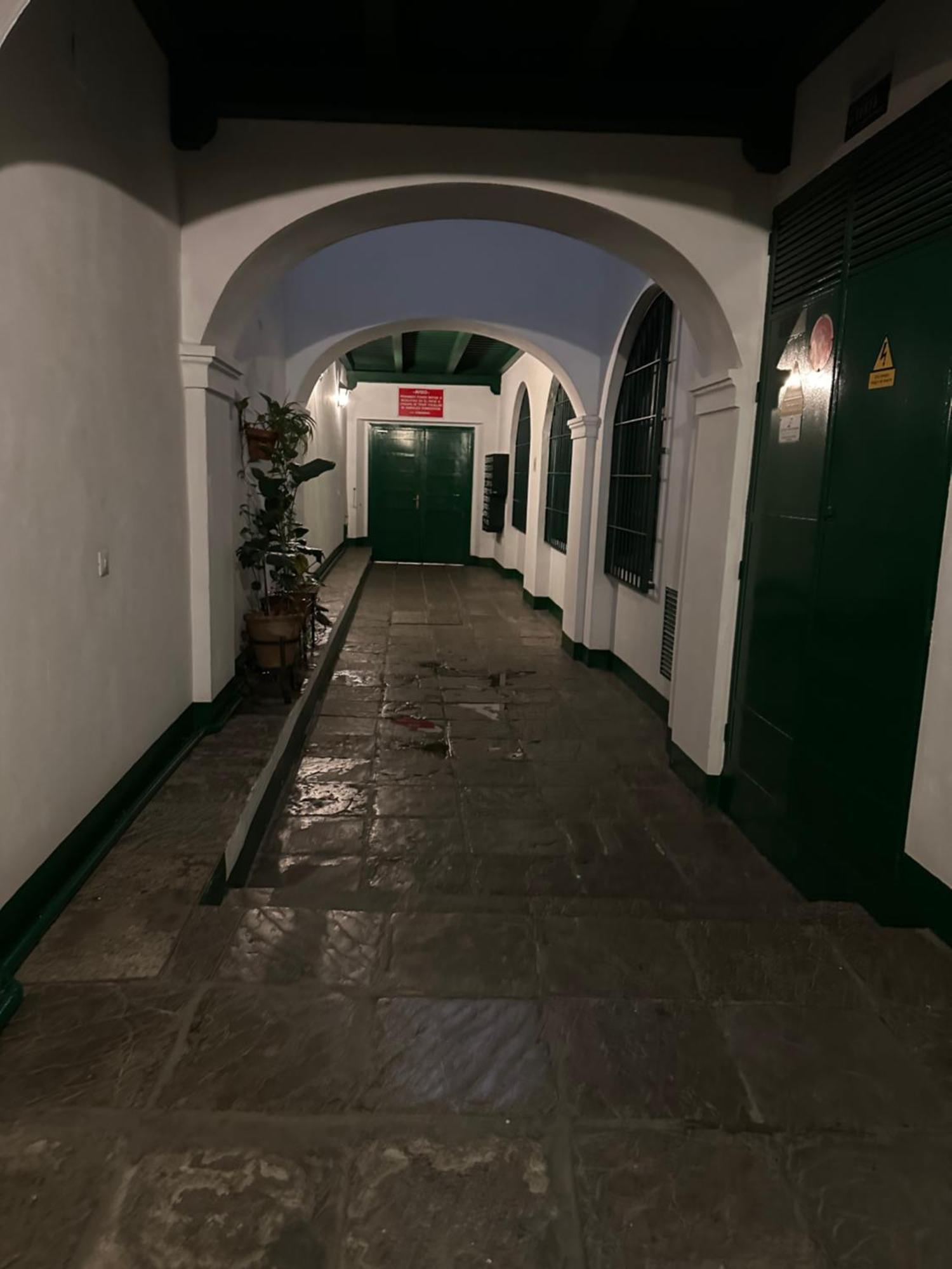 Casa Duque Compartida Familiar 1-Habitacion Con Bano Propio Севілья Екстер'єр фото