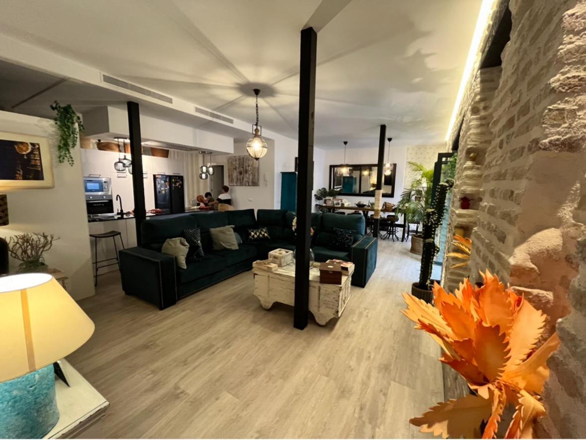 Casa Duque Compartida Familiar 1-Habitacion Con Bano Propio Севілья Екстер'єр фото
