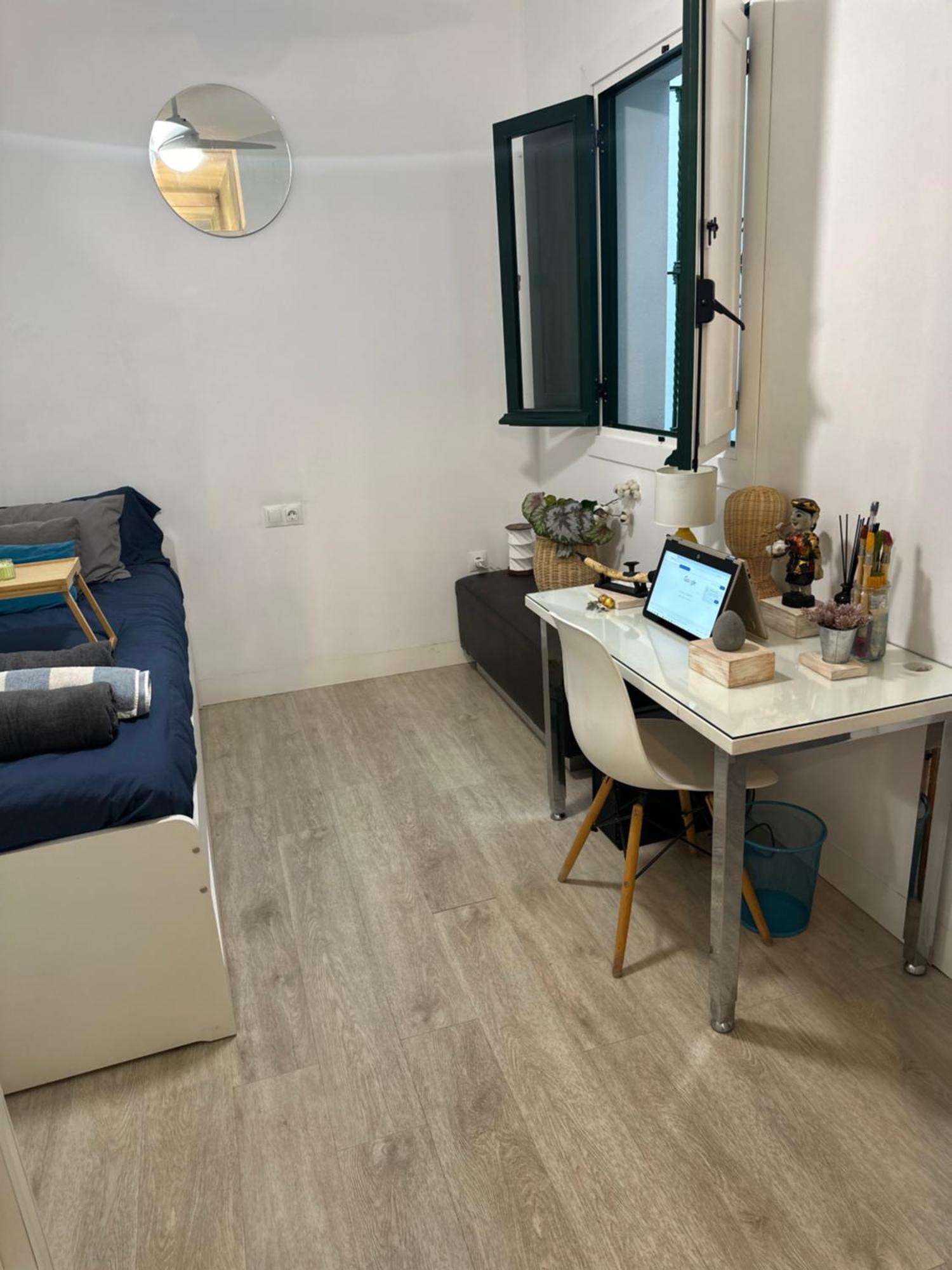 Casa Duque Compartida Familiar 1-Habitacion Con Bano Propio Севілья Екстер'єр фото