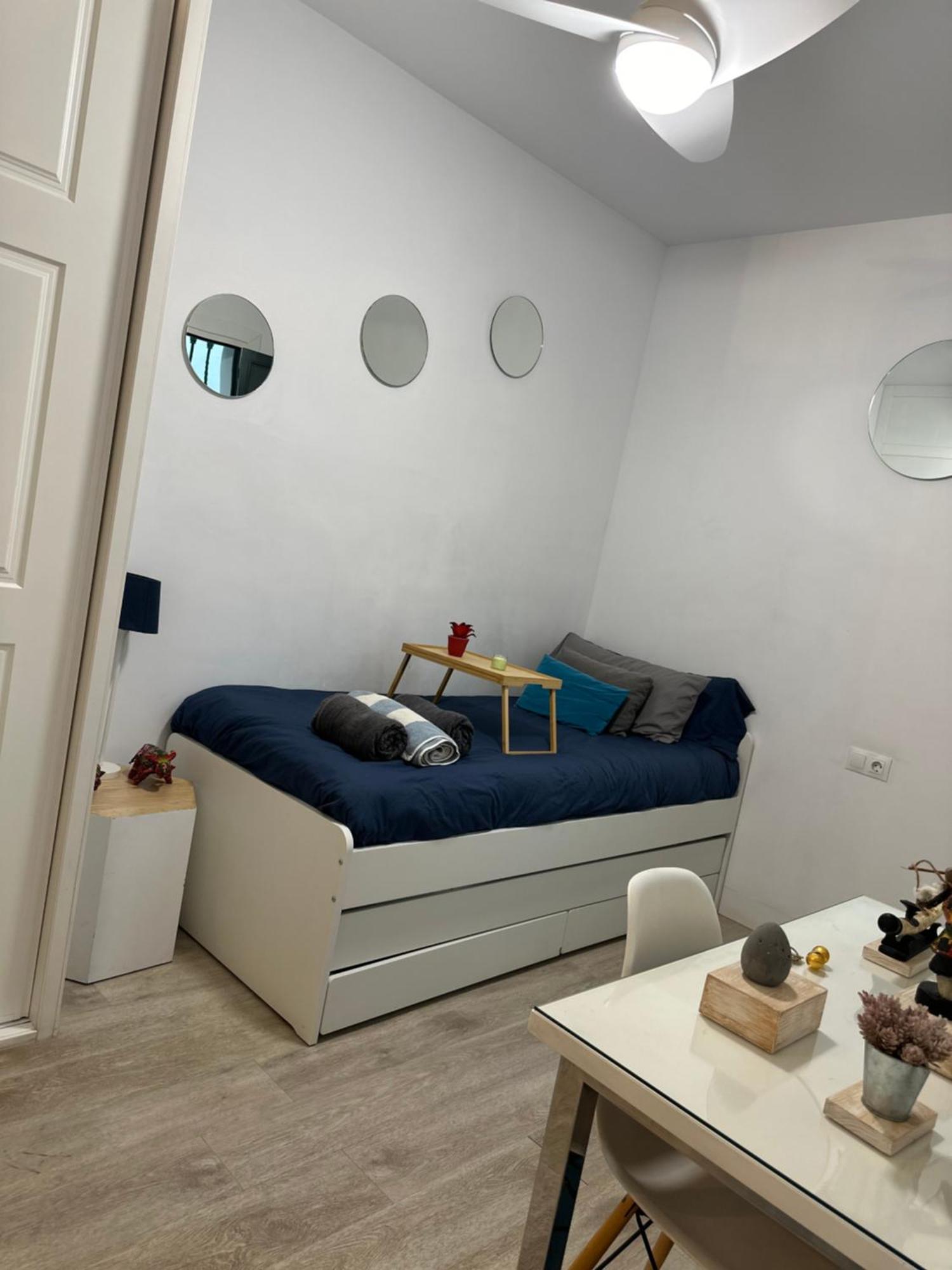 Casa Duque Compartida Familiar 1-Habitacion Con Bano Propio Севілья Екстер'єр фото